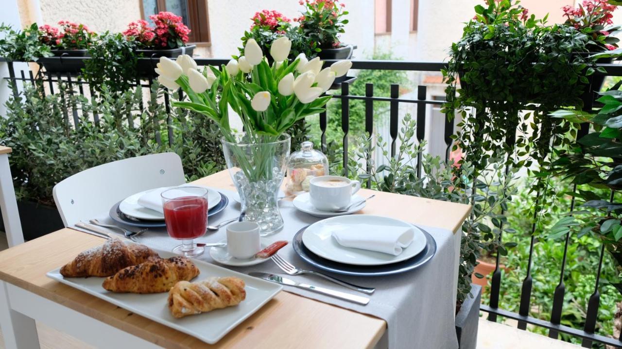 La Via Dell'acqua Bed & Breakfast *